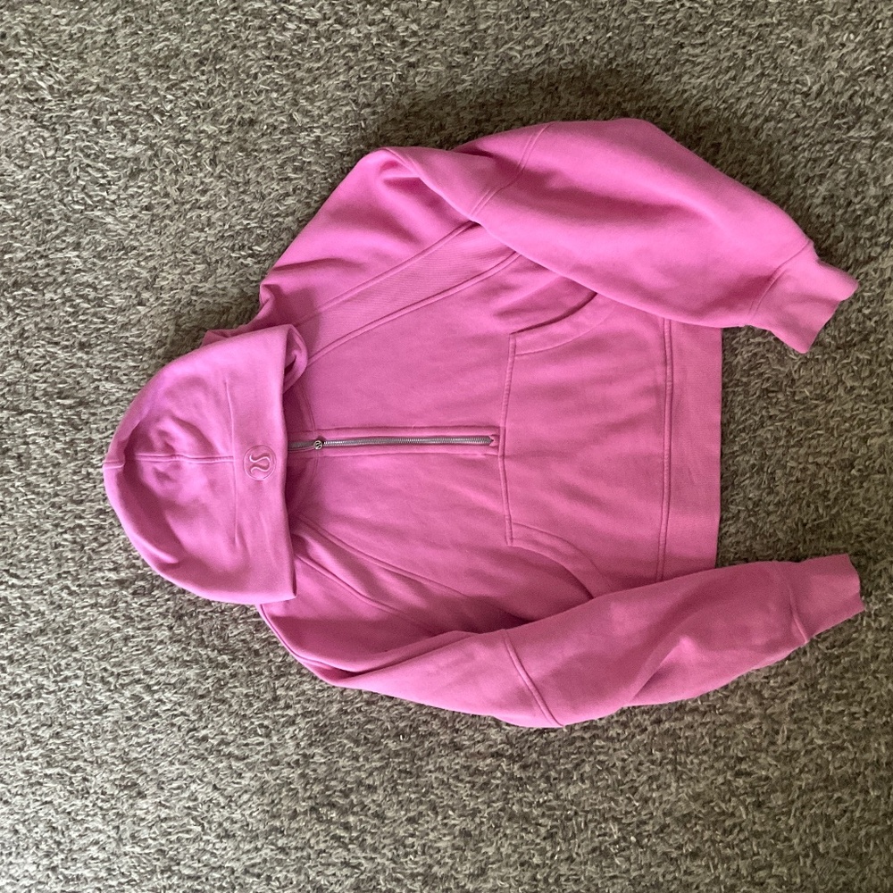 Lululemon pink blossom scuba